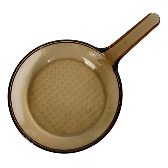 Vintage Vision Corning 7 inch Amber Glass Skillet Waffle Bottom Pyrex Lid - Picture 6 of 9